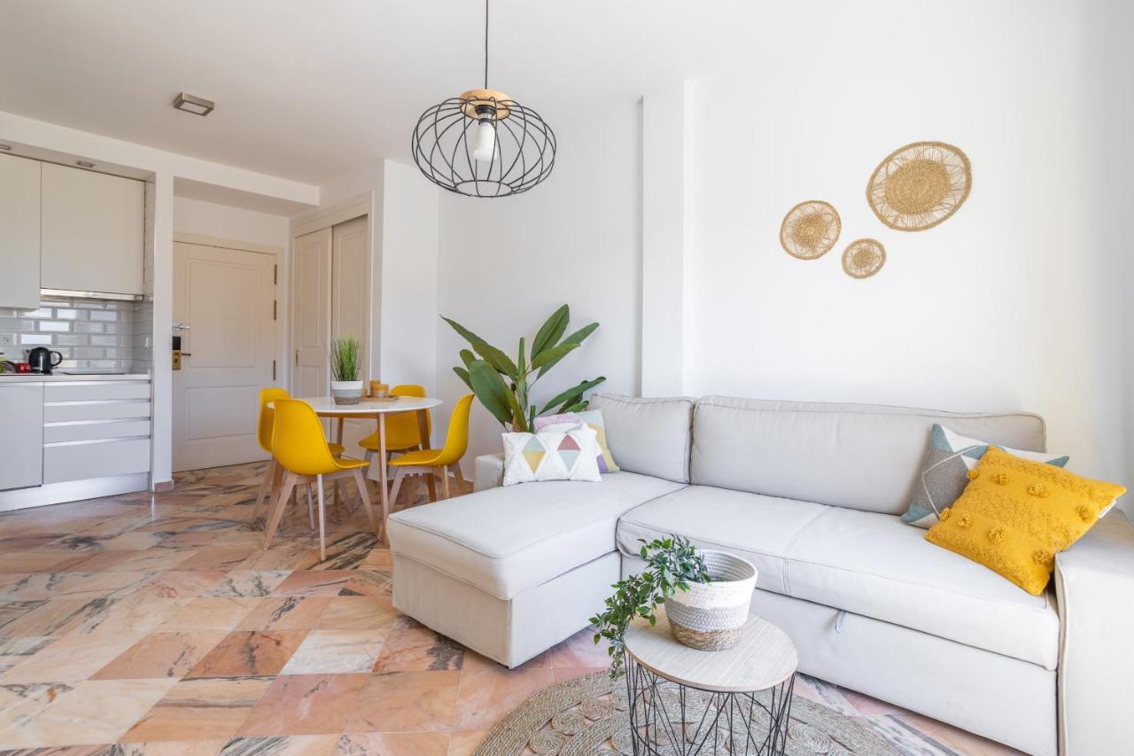 Oleholidays 225 Romana Playa Junto Al Mar 马尔韦利亚 外观 照片